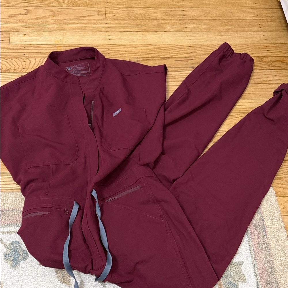 FIGS Burgundy Scrub Jumpsuit size smal